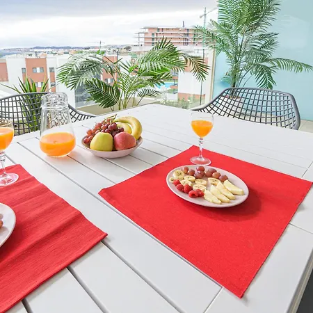 Wintowinrentals Exclusive Sea View With Terrace, Pool And Parking