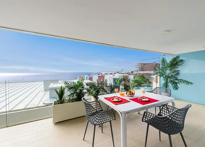 Wintowinrentals Exclusive Sea View With Terrace, Pool And Parking