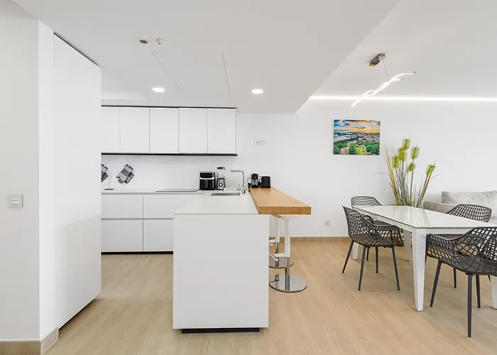 Wintowinrentals Exclusive Sea View With Terrace, Pool And Parking Apartment Fuengirola