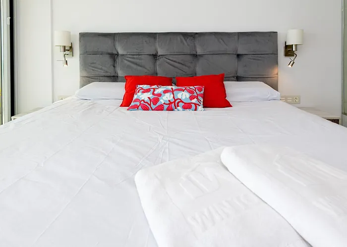 Wintowinrentals Exclusive Sea View With Terrace, Pool And Parking Apartment Fuengirola