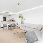Wintowinrentals Exclusive Sea View With Terrace, Pool And Parking Daire