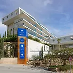 Wintowinrentals Exclusive Sea View With Terrace, Pool And Parking Daire *