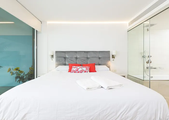 Wintowinrentals Exclusive Sea View With Terrace, Pool And Parking フエンヒロラ