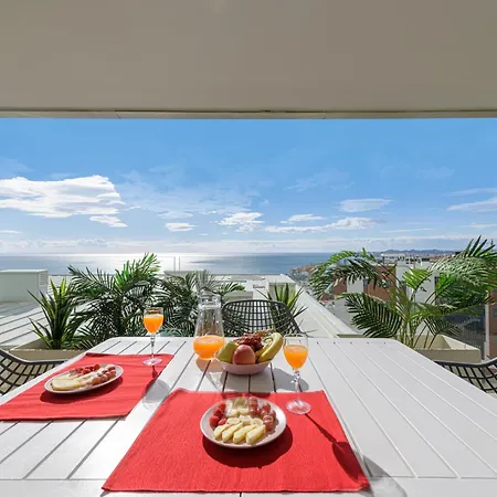 Wintowinrentals Exclusive Sea View With Terrace, Pool And Parking * 푸엔히롤라