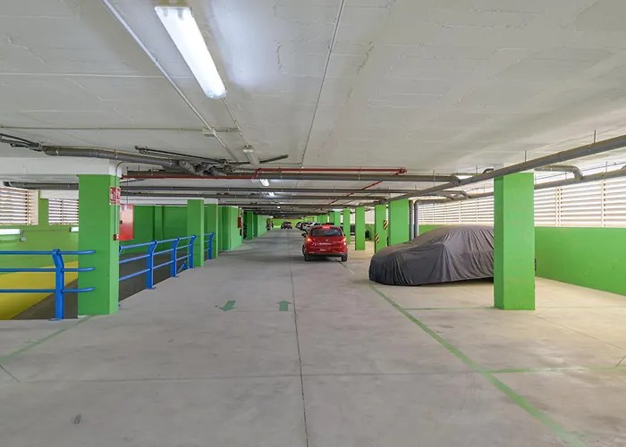 Wintowinrentals Exclusive Sea View With Terrace, Pool And Parking Lägenhet *